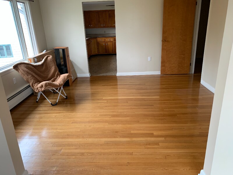 Building Photo - 307 Warren St