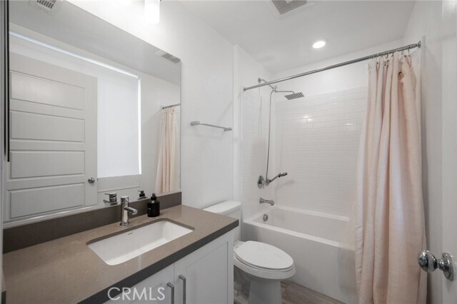 Building Photo - 279 Dockside Ln