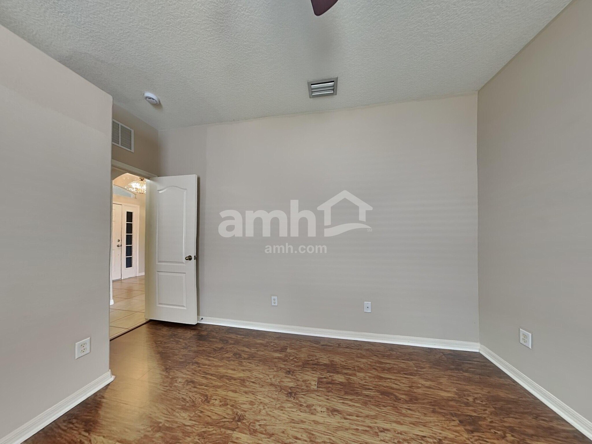 Building Photo - 3404 Pearl Dove Loop