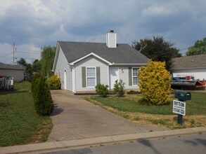 Building Photo - 471 Cedar Park Cir
