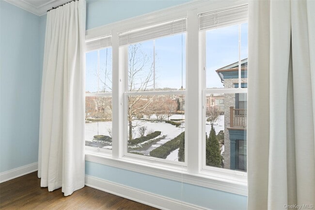 Building Photo - 21 Rivers Edge Dr