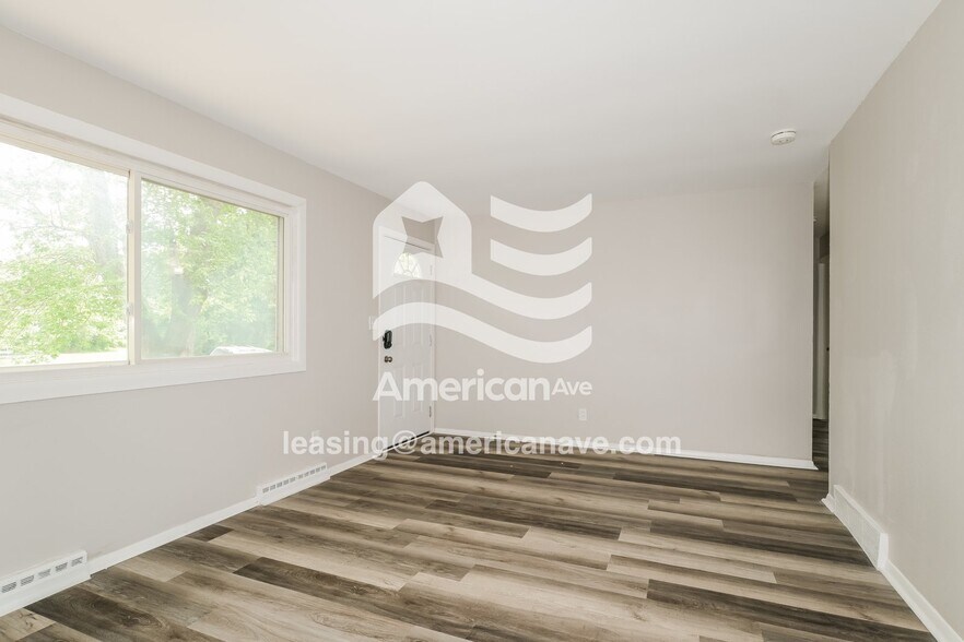 Building Photo - 11605 Larimore Rd