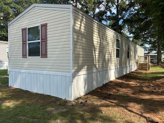 Building Photo - 1101 Teneile St