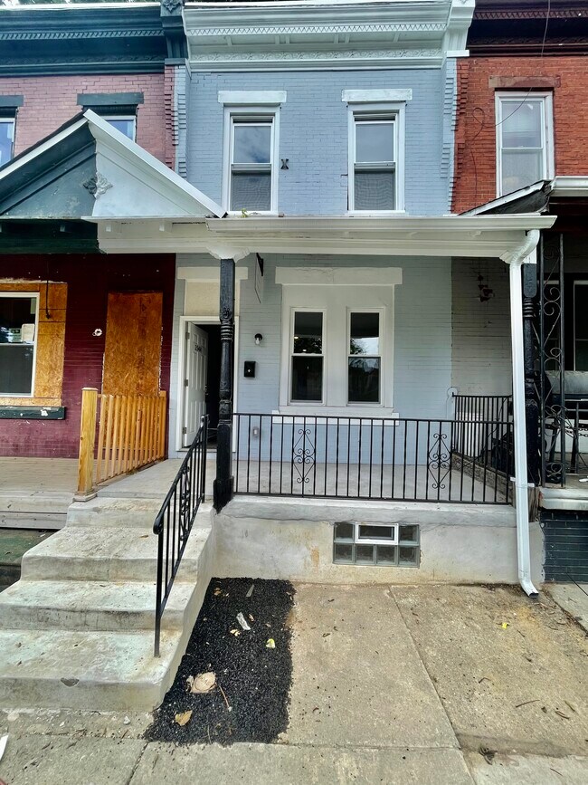 Building Photo - 2544 N Napa St