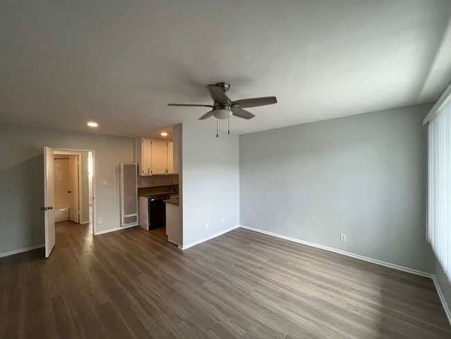 Interior Photo - 11937 Avon Way
