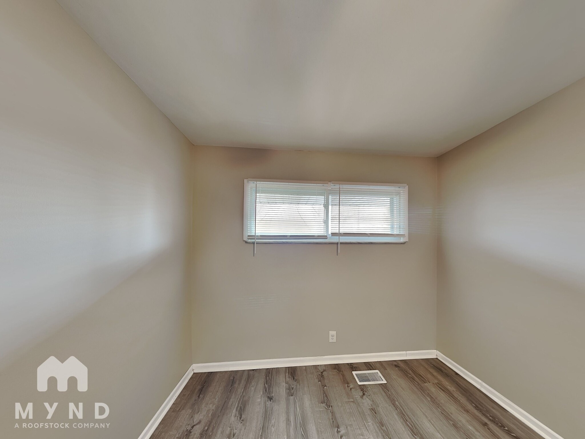 Building Photo - 149 Troy Rd