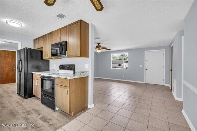 Building Photo - 2774 Mesquite Ave