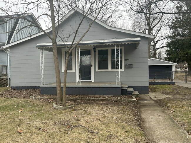 Primary Photo - 16621 Salem