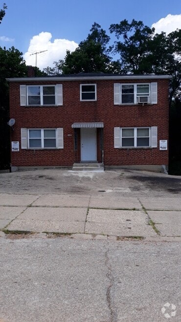Building Photo - 4104 Flower Ave