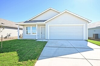 Building Photo - 1855 Lorena Wood