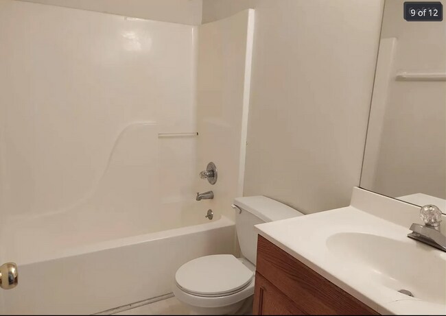 Building Photo - 212 Winery Way
