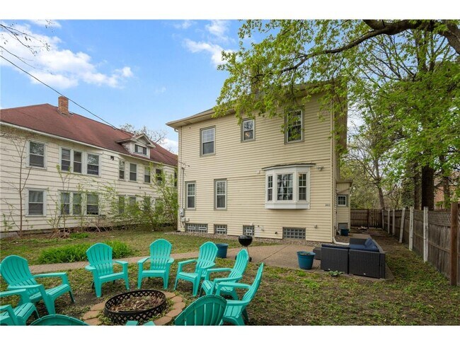 Building Photo - 2411 Blaisdell Ave