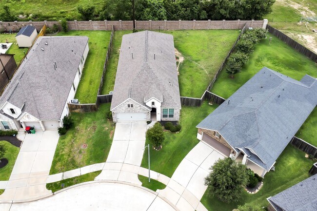 Building Photo - 19827 Bronze Spur Ct