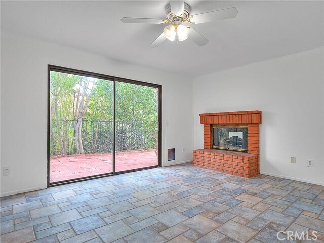 Building Photo - 1548 Vallecito Dr