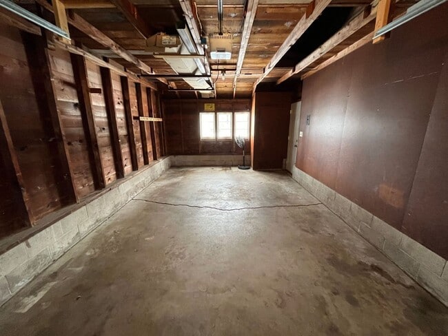 Building Photo - 2 Bed 1 Bath Single Family Home in Wausau