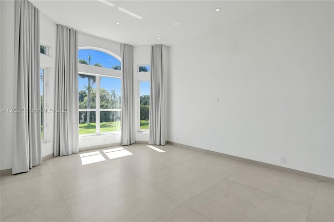 Building Photo - 3234 SW 53rd Ct
