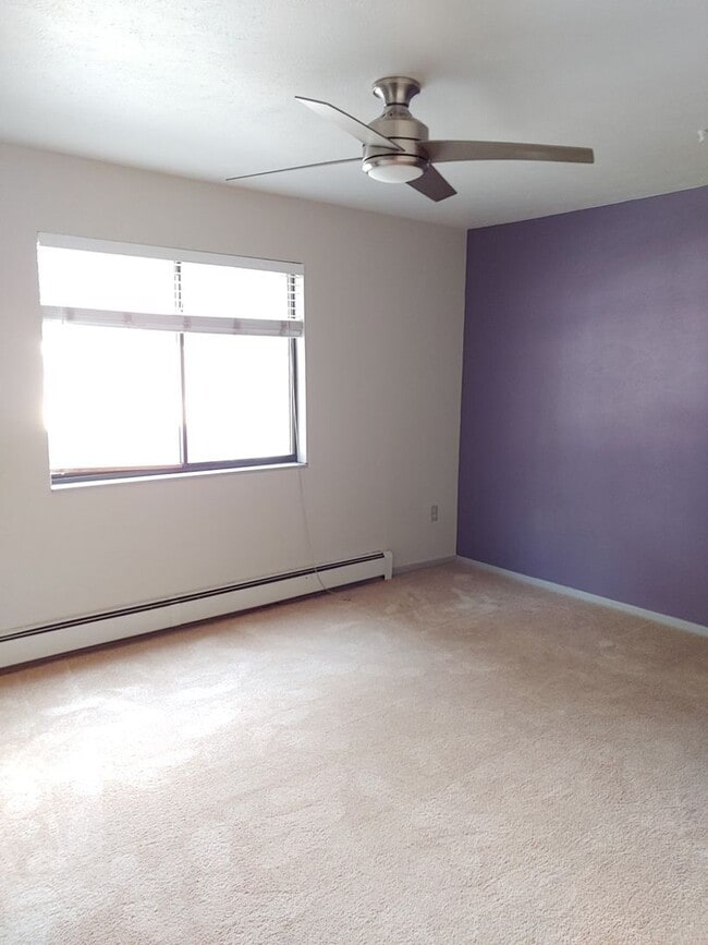 Building Photo - BEAUTIFUL 2 Bed 2 Bath Condo in Aspen Grove North Boulder