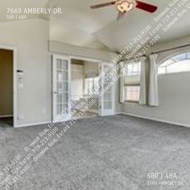 Building Photo - 7669 Amberly Dr