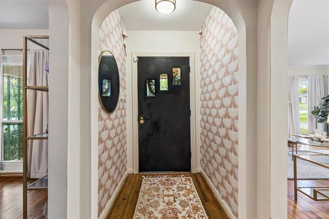 Building Photo - 3417 Westcliff Rd S