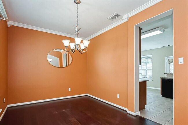 Building Photo - 2218 Falcon Knoll Ln