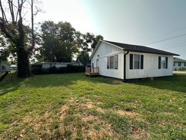 Building Photo - 2112 Steadman St