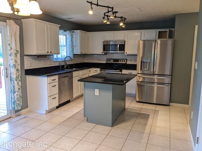 Building Photo - 4 br, 3.5 bath House - 6227 Autumn Meadows Dr