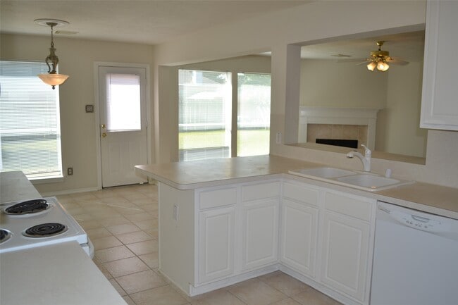 Building Photo - 3426 Auburn Hollow Ln