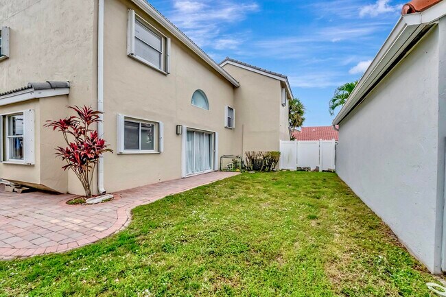 Building Photo - 22360 Overture Cir