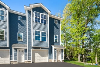 Building Photo - 91 Taft Pointe