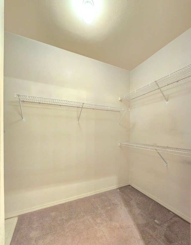 Building Photo - Condo in Brookwood Community in Bothell  Pet Friendly!