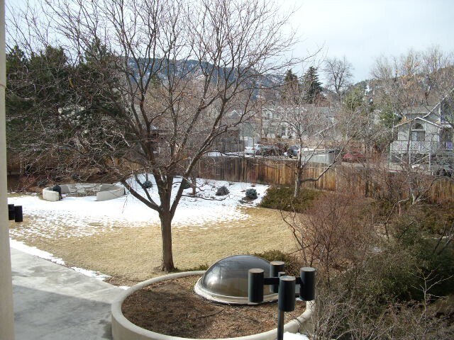 Building Photo - Two Bedroom Condo Available In Downtown Boulder