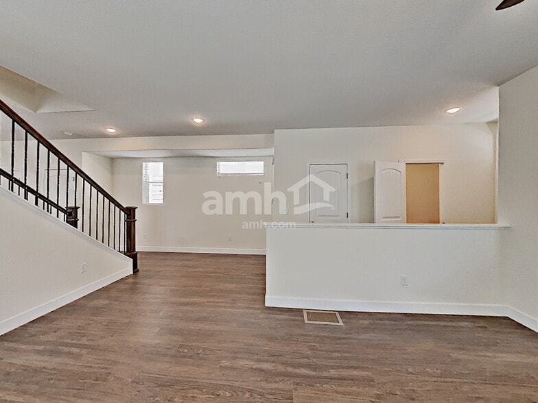 Building Photo - 4735 Crestone Peak St