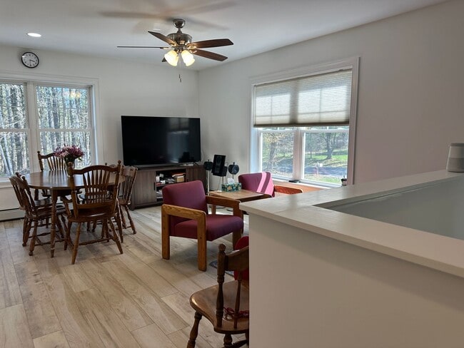 Building Photo - Newly Built! Spacious 4BR 2 Bath House