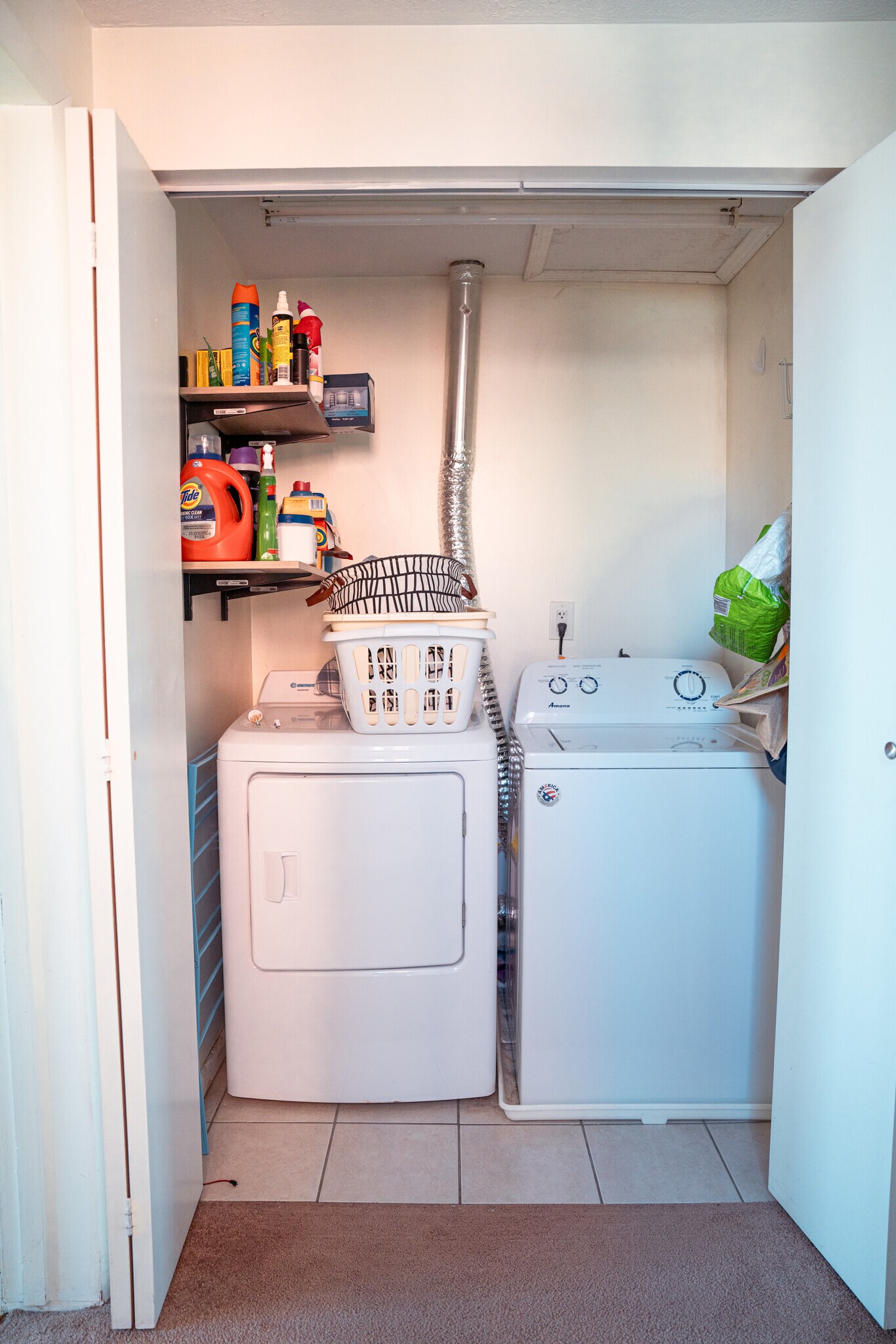 Building Photo - 625 S Negley Ave