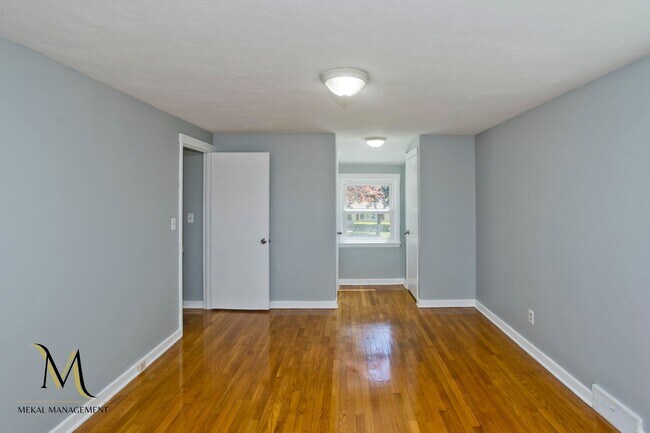 Building Photo - COMING SOON! Waterfront Single Family Home for Rent!