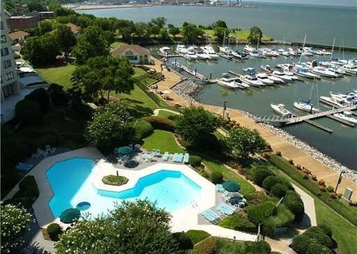 Building Photo - 7505 River Rd