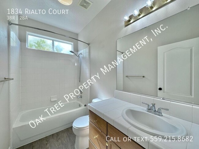Building Photo - 1834 Rialto Ct