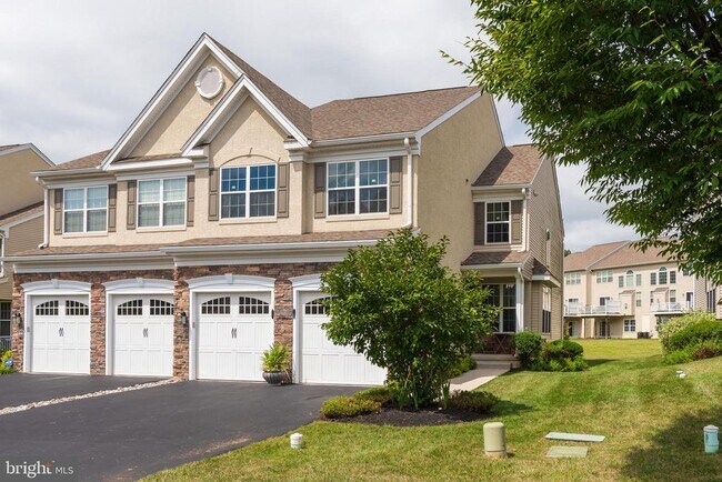 Building Photo - 2604 Rockledge Ct
