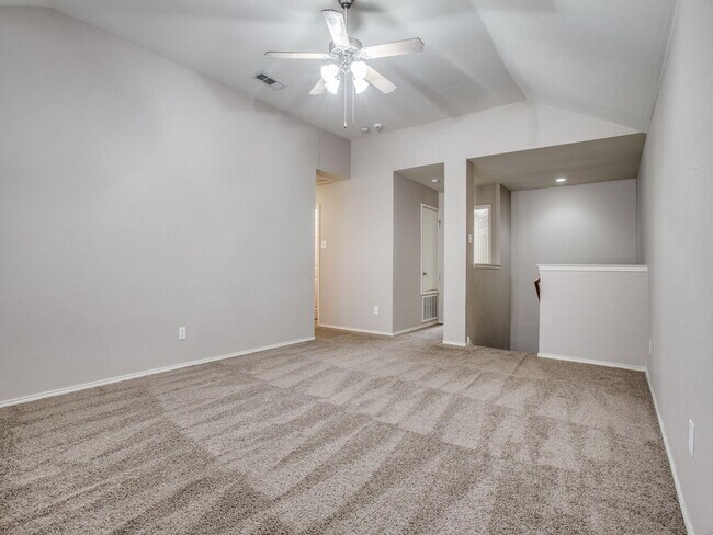 Building Photo - 6153 Bowfin Dr