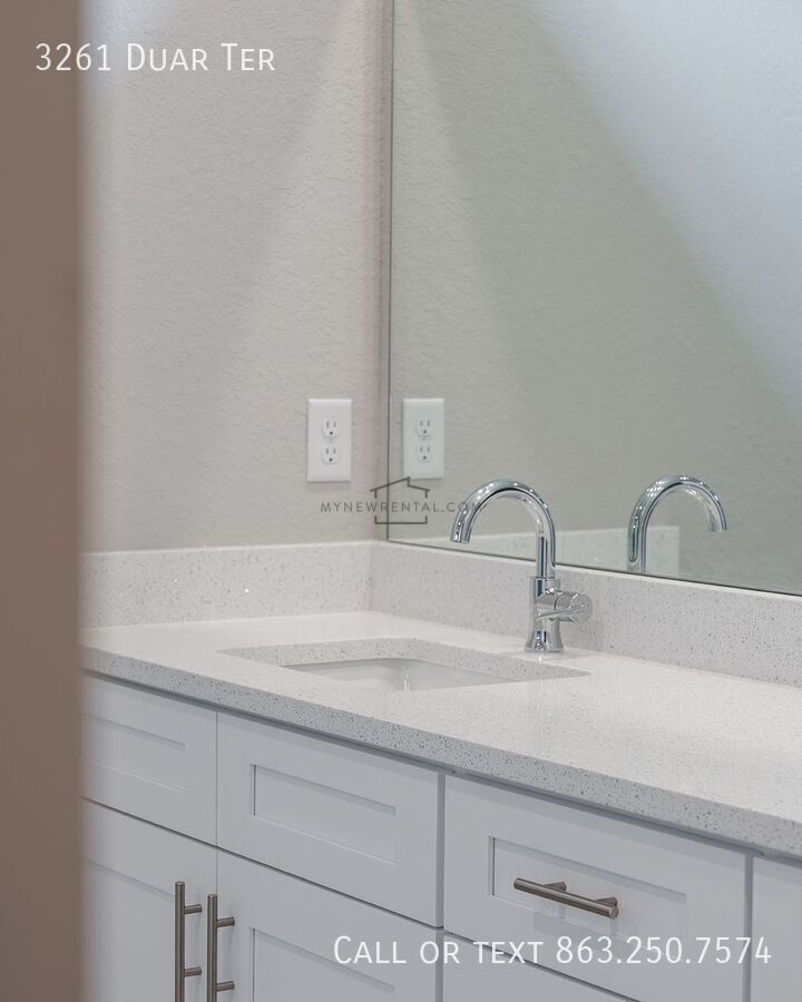 Building Photo - 3261 Duar Terrace