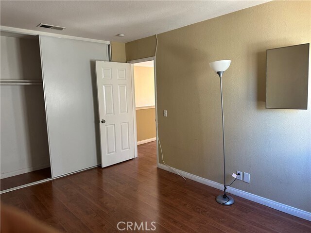 Building Photo - 8941 Carnation Dr