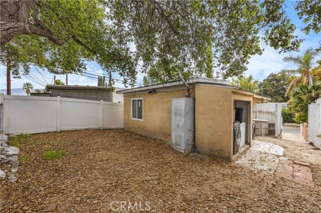 Building Photo - 10106 Gish Ave