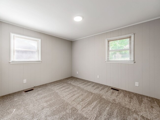 Building Photo - Charming 3-bedroom, 1-bath home in Stanley, NC