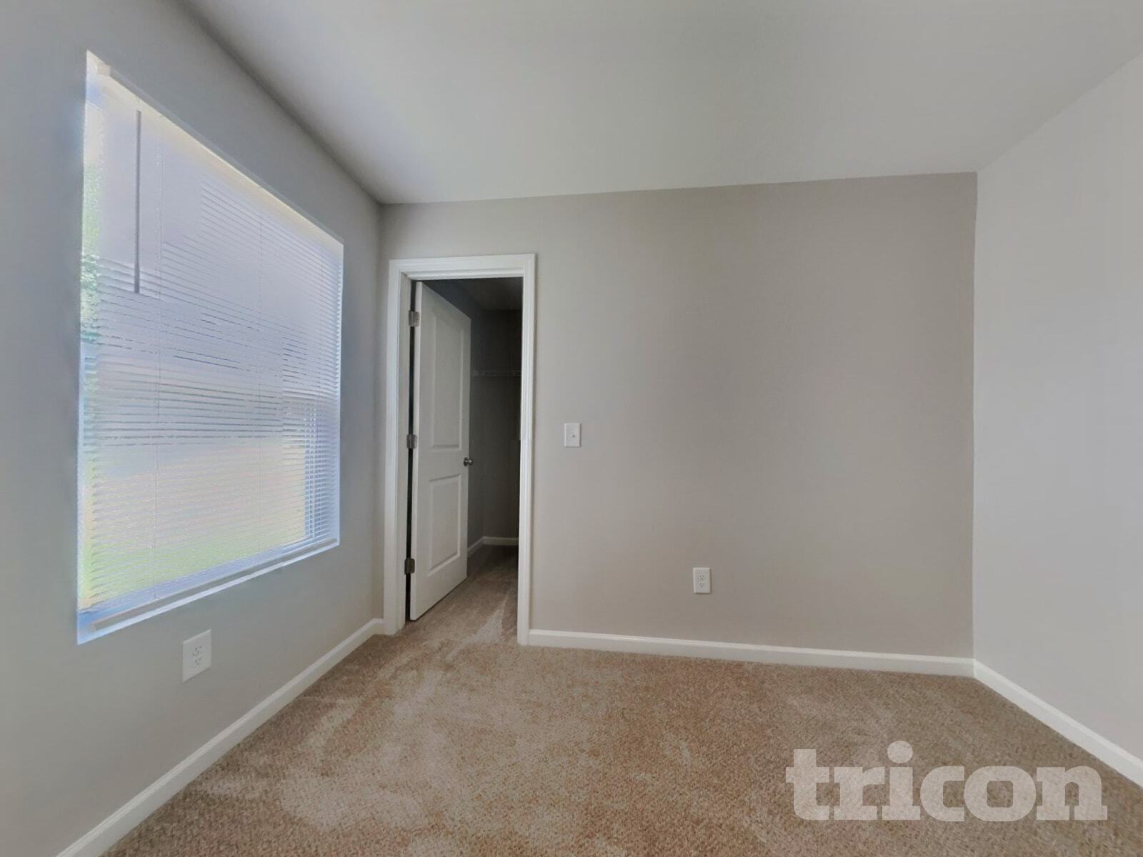 Building Photo - 5007 Red Poll Dr