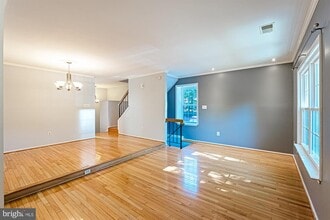 Building Photo - 10343 Annaberg Ct