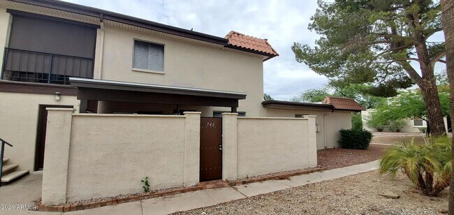Building Photo - 746 Joan D Arc Ave