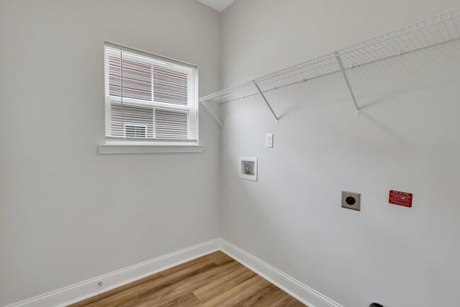 Building Photo - 120 Ironwood Dr