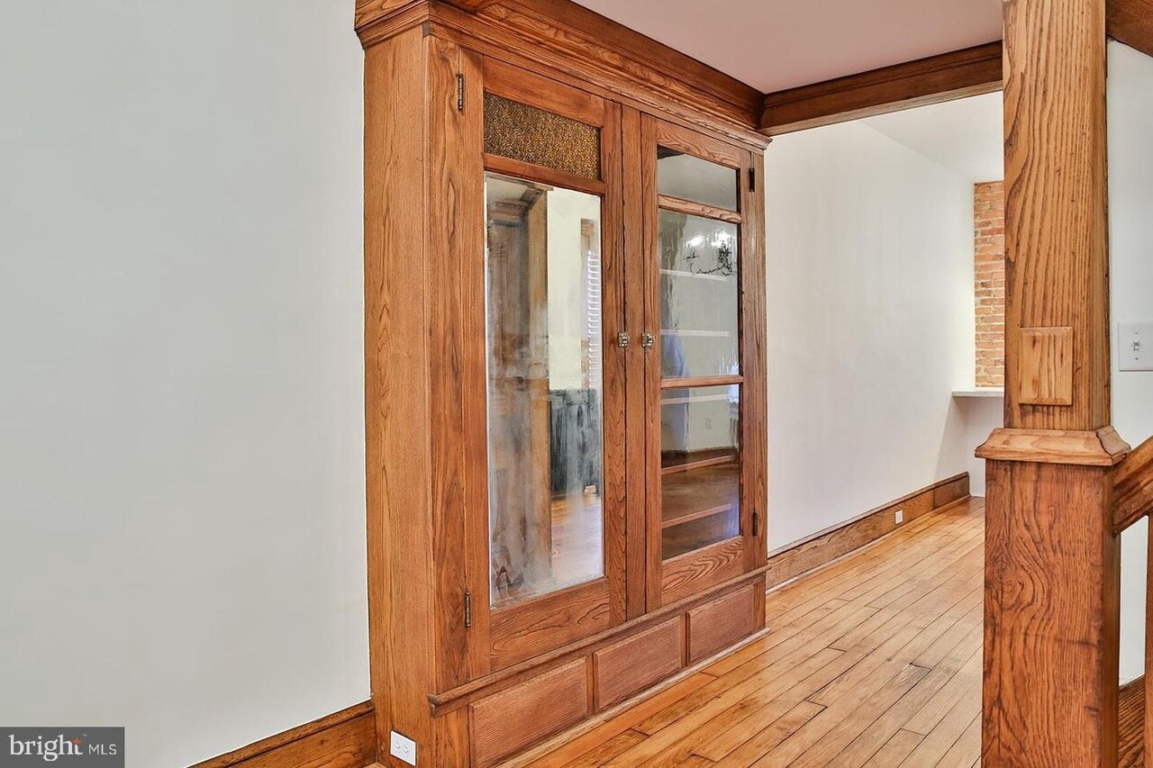 Building Photo - 102 Washington Ave