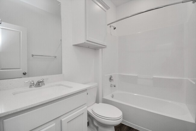 Building Photo - 15811 Bremore Dr