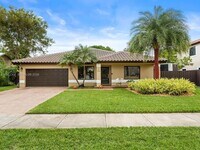 Building Photo - 14801 SW 154th Ct